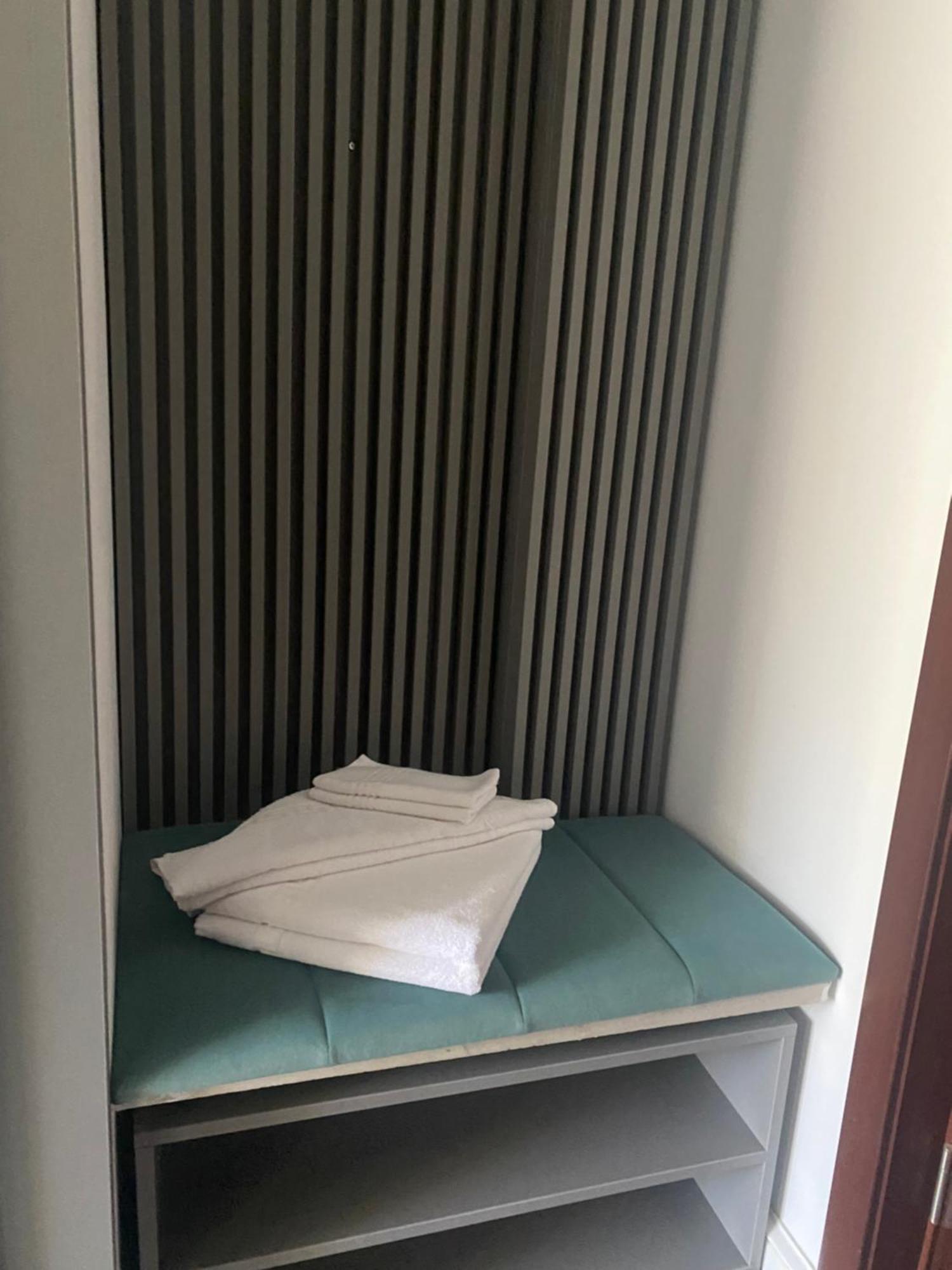 Hotel Parc Κραϊόβα Εξωτερικό φωτογραφία