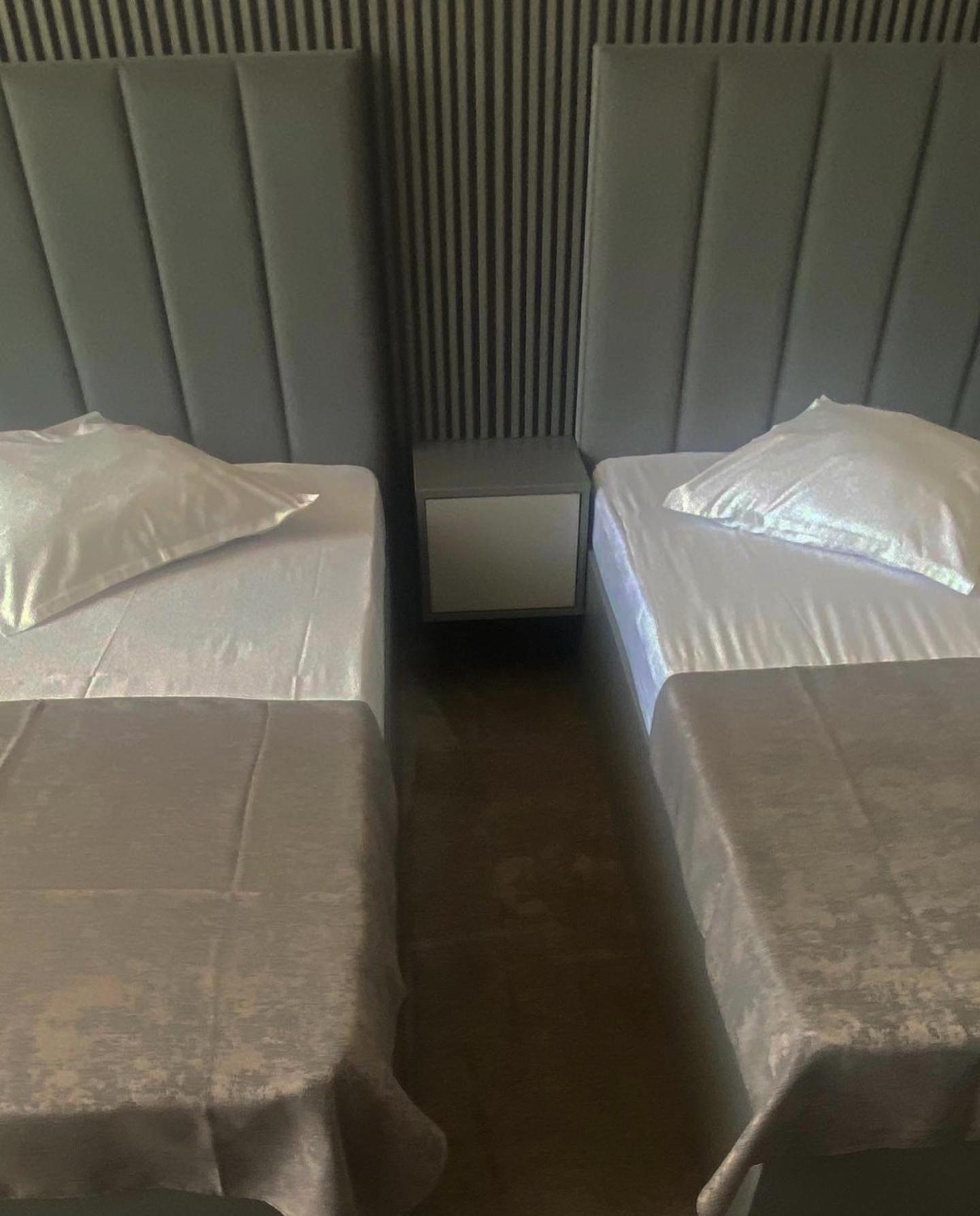 Hotel Parc Κραϊόβα Εξωτερικό φωτογραφία